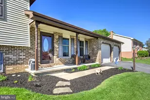 916 Dawn Ave, Ephrata, PA 17522 - Photo 5