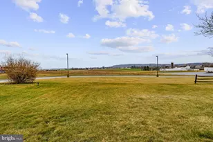 632 E Farmersville Rd, New Holland, PA 17557 - Photo 15