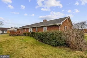 632 E Farmersville Rd, New Holland, PA 17557 - Photo 13