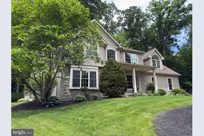 2760 Stevens Summit Drive, Columbia, PA 17512 - Photo 3