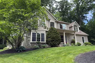 2760 Stevens Summit Dr, Columbia, PA 17512 - Photo 3
