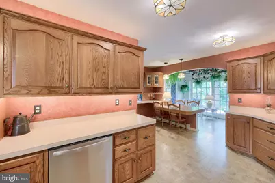 120 Angela Drive, New Holland, PA 17557 - Photo 13