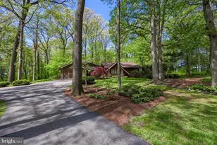 120 Angela Dr, New Holland, PA 17557 - Photo 3