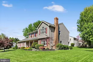 30 Edgewood Dr, Lititz, PA 17543 - Photo 3