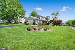 30 Edgewood Dr, Lititz, PA 17543 - Photo 43