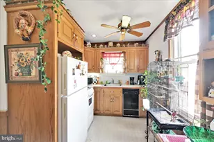 745 E Marion St, Lancaster, PA 17602 - Photo 9