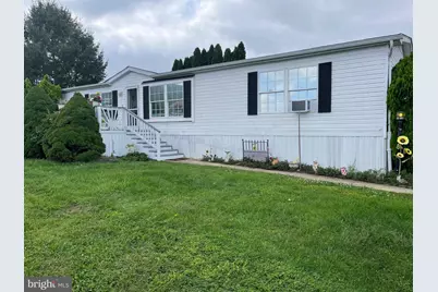 215 Longwood Court W, Lancaster, PA 17603 - Photo 1