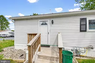 225 Longwood Ct W, Lancaster, PA 17603 - Photo 27