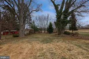 2017 Old Philadelphia Pike, Smoketown, PA 17576 - Photo 5