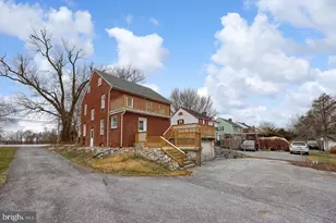2017 Old Philadelphia Pike, Smoketown, PA 17576 - Photo 7