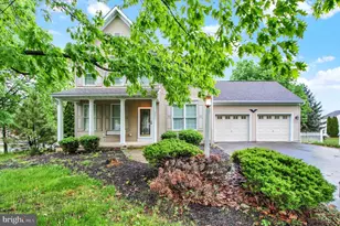201 Wolgemuth Dr, Lancaster, PA 17602 - Photo 1