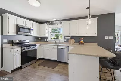 918 Jade Avenue, Lancaster, PA 17601 - Photo 5