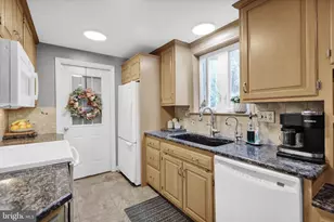 53 Jackson Dr, Lancaster, PA 17603 - Photo 21