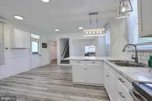 149 W Broad St, Salunga, PA 17538 - Photo 17