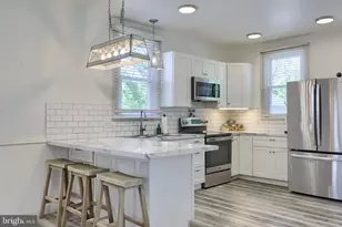 149 W Broad St, Salunga, PA 17538 - Photo 9