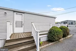 326 Don Dr, New Holland, PA 17557 - Photo 3