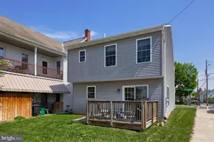 202 W Franklin St, Ephrata, PA 17522 - Photo 35