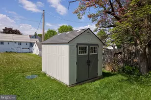 202 W Franklin St, Ephrata, PA 17522 - Photo 37