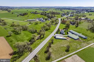 3457 W Newport Rd, Ronks, PA 17572 - Photo 5