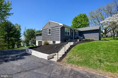 96 W Main Street, Brownstown, PA 17508 - Photo 3