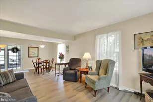 40 Carriage House Dr, Willow Street, PA 17584 - Photo 5