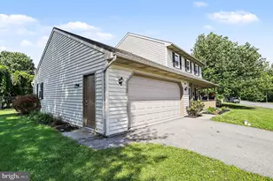 228 Cliff Ln, Elizabethtown, PA 17022 - Photo 7
