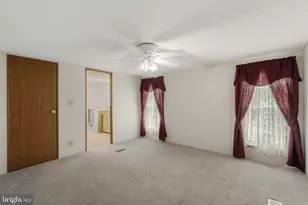 21 Jake Dr, Ronks, PA 17572 - Photo 13