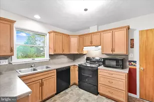 311 N Penryn Rd, Manheim, PA 17545 - Photo 17