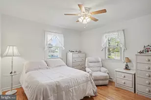 422 Westview Dr, Akron, PA 17501 - Photo 13