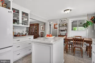 102 E Third Ave, Lititz, PA 17543 - Photo 15
