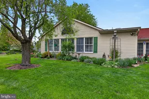 102 E Third Ave, Lititz, PA 17543 - Photo 39
