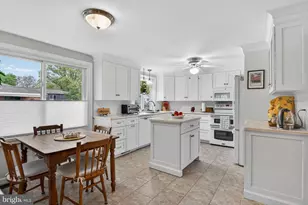 102 E Third Ave, Lititz, PA 17543 - Photo 7