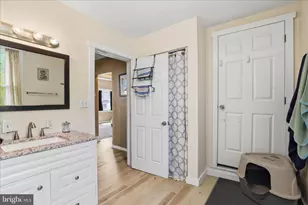 22 S 4th St, Denver, PA 17517 - Photo 35
