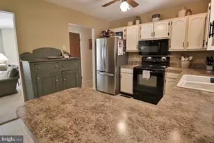 34 S Oak St, Lititz, PA 17543 - Photo 19