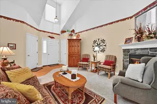 34 Gantz Meadows, Mount Joy, PA 17552 - Photo 3