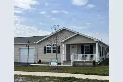 432 Eastwood Lane, Lancaster, PA 17601 - Photo 1