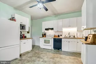 338 E Park St, Elizabethtown, PA 17022 - Photo 15