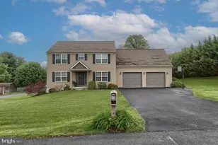 2 Freys Rd, Elizabethtown, PA 17022 - Photo 1