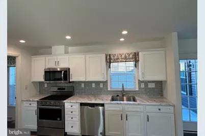 433 Eastwood Lane, Lancaster, PA 17601 - Photo 9