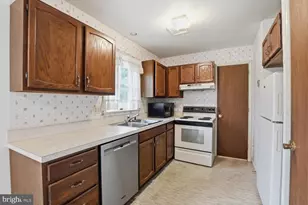 107 N Line Rd, Stevens, PA 17578 - Photo 5