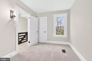 345 Beaver St, Lancaster, PA 17603 - Photo 17