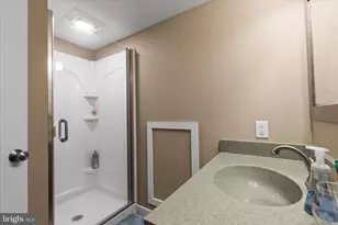 2963 Spring Valley Rd, Lancaster, PA 17601 - Photo 25