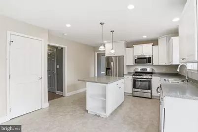 608 Redwood Drive, Lancaster, PA 17602 - Photo 23