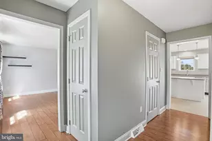 608 Redwood Dr, Lancaster, PA 17602 - Photo 9
