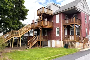 36 N Poplar St, Elizabethtown, PA 17022 - Photo 3