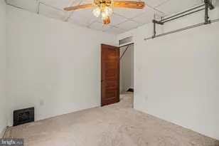 122 S Cedar St, Lititz, PA 17543 - Photo 11