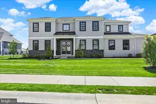 658 Fleetwood Dr, Lititz, PA 17543 - Photo 3