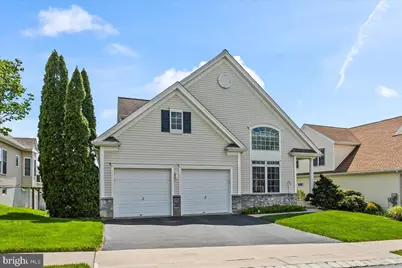 1805 Risser Lane, Lancaster, PA 17601 - Photo 3