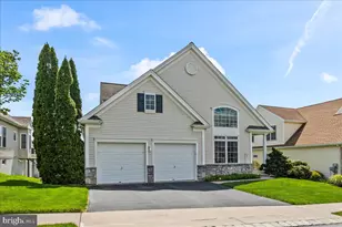1805 Risser Ln, Lancaster, PA 17601 - Photo 3
