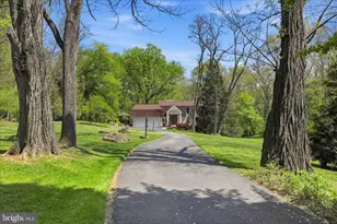 259 Ironstone Ridge Rd, Lancaster, PA 17603 - Photo 3